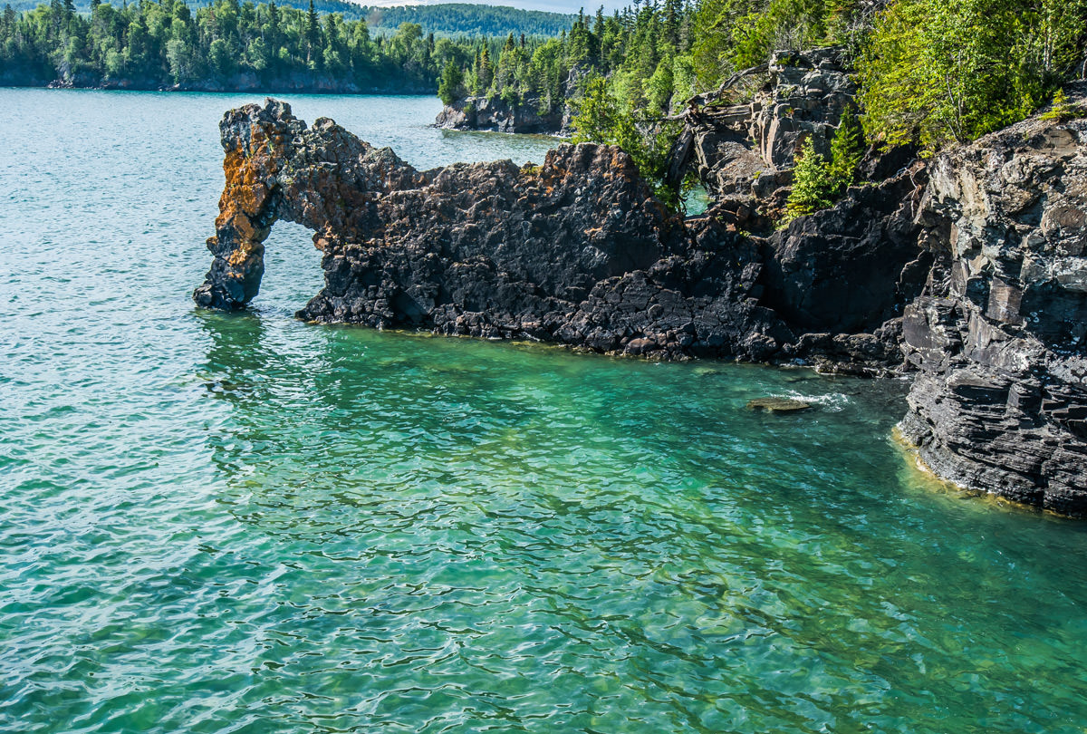 Thunder Bay Drive 4K - Ontario, Canada 